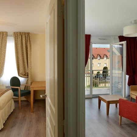 Domitys La Plage De Nacre Courseulles-sur-Mer Exterior foto