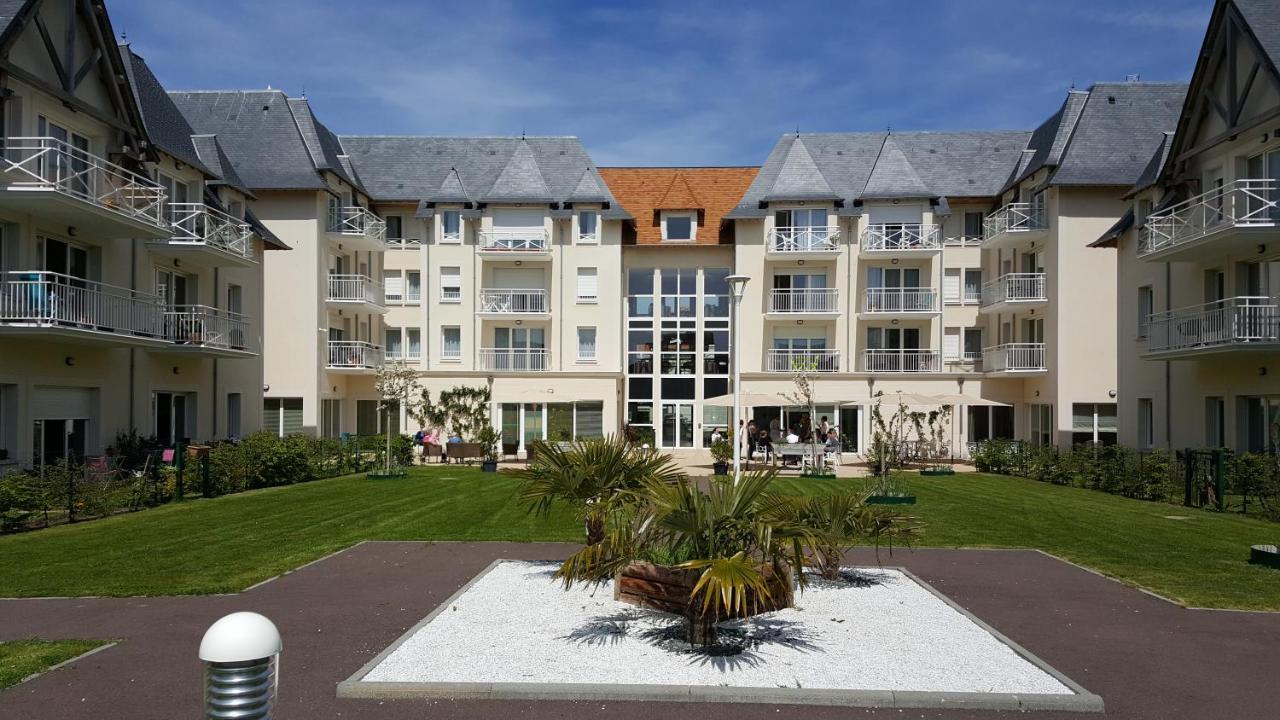 Domitys La Plage De Nacre Courseulles-sur-Mer Exterior foto